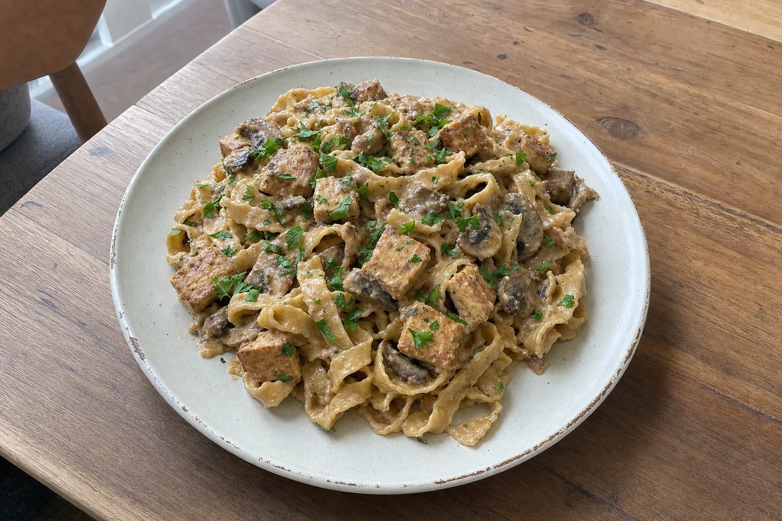 Strogonoff Vegano de Cogumelos e Tofu