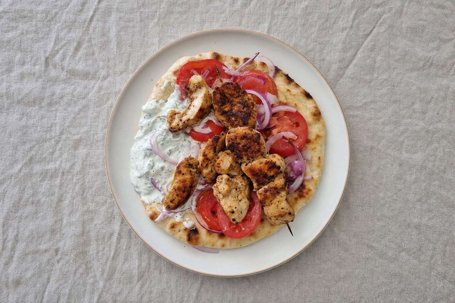 Souvlaki de Frango com Tzatziki