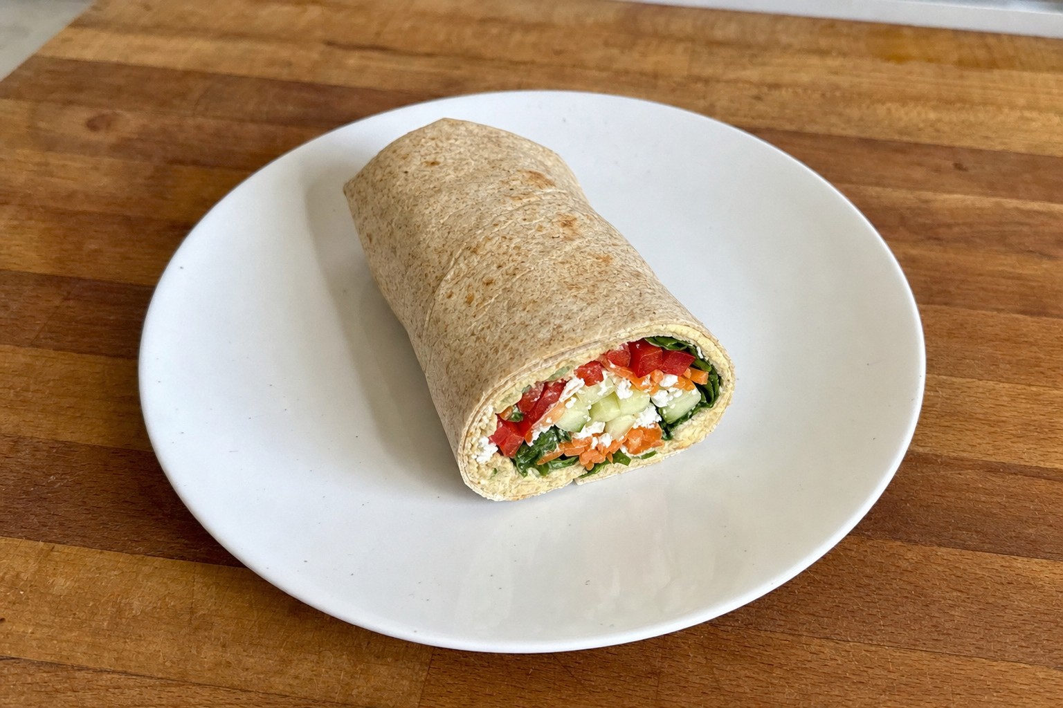 Wrap de Húmus e Legumes