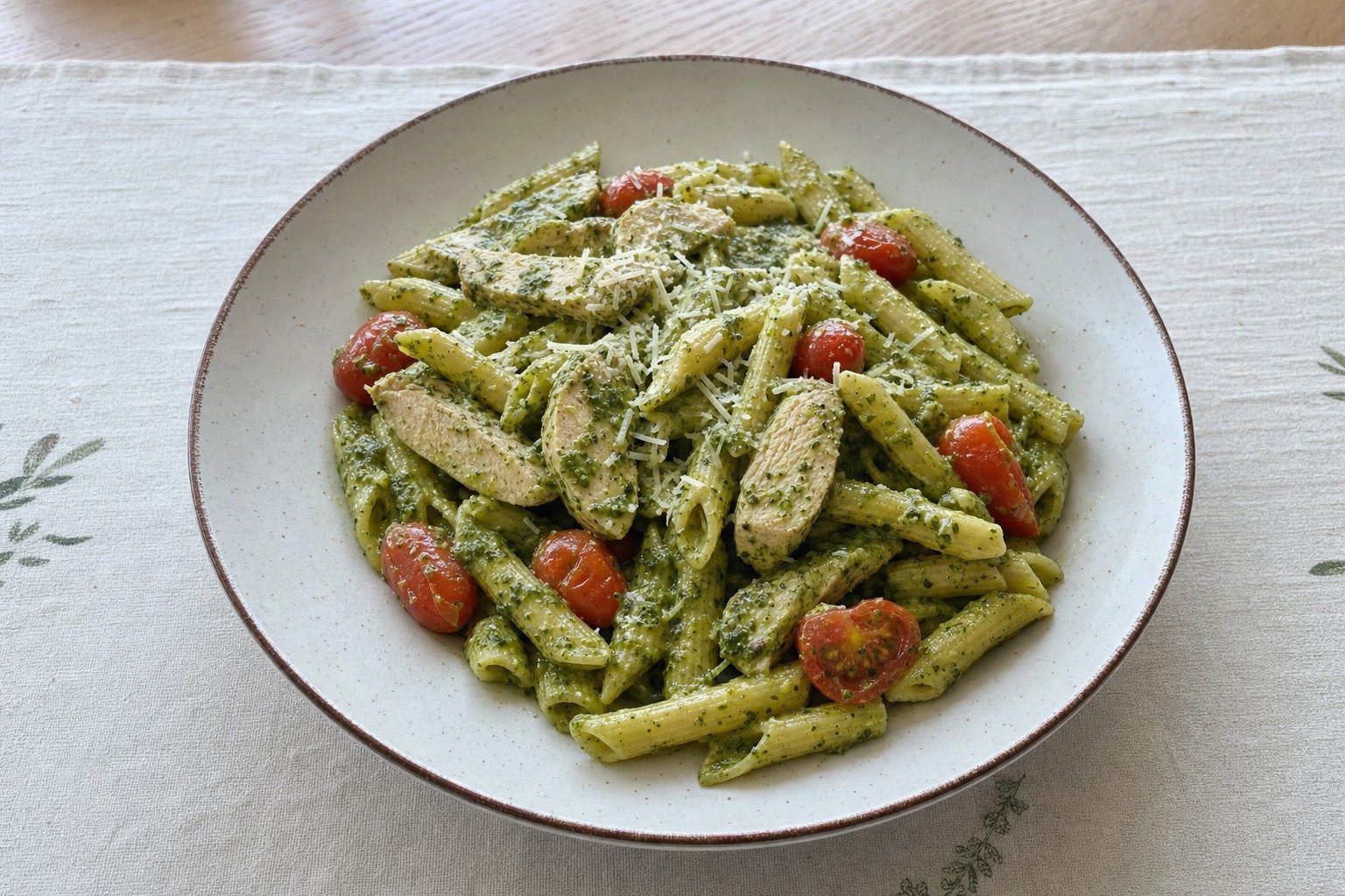 Massa de Frango com Pesto