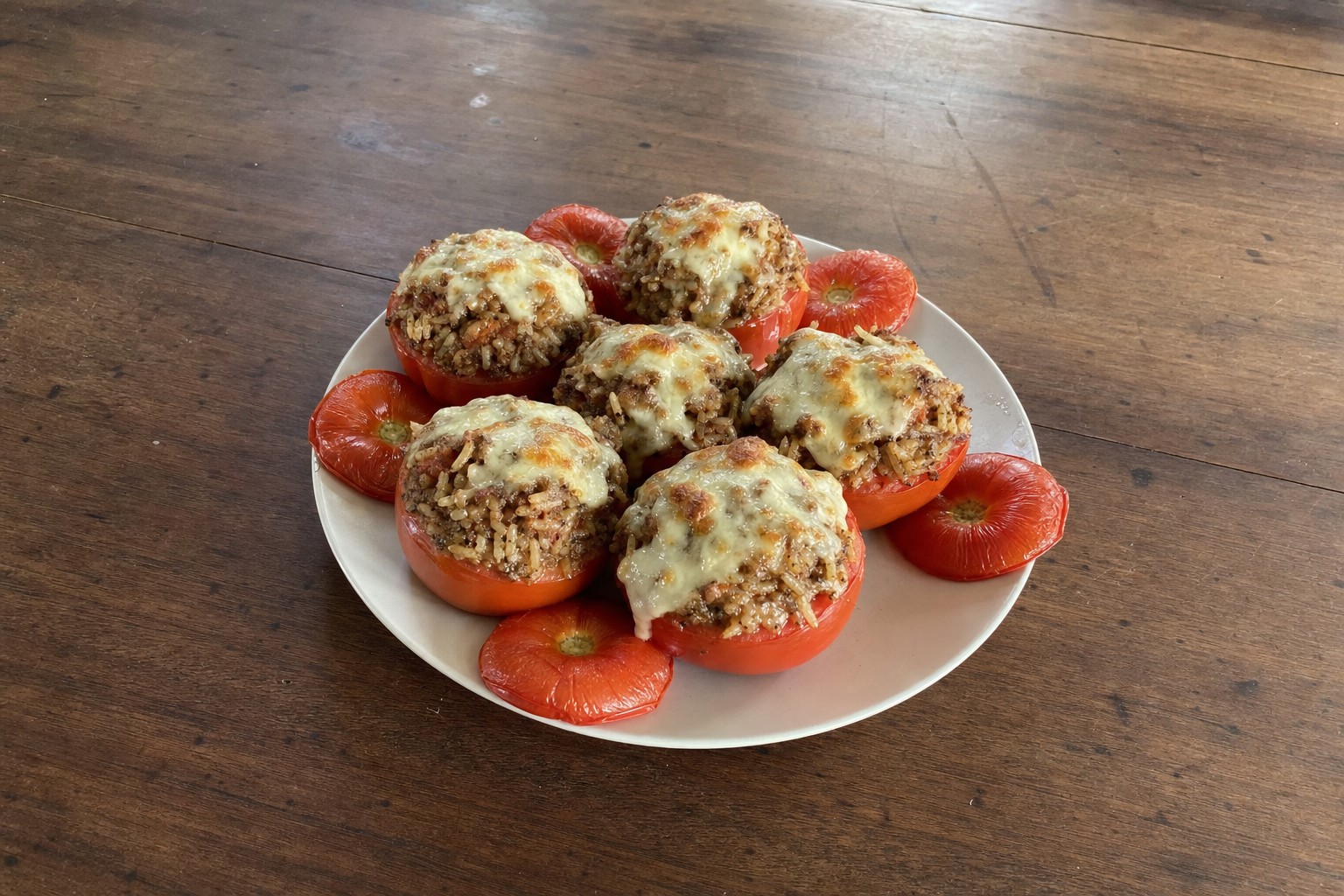 Tomates Recheados com Carne Picada e Arroz