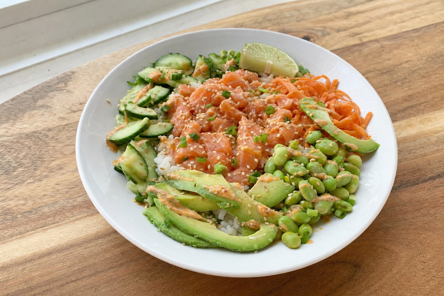 Poke Bowl de Salmão