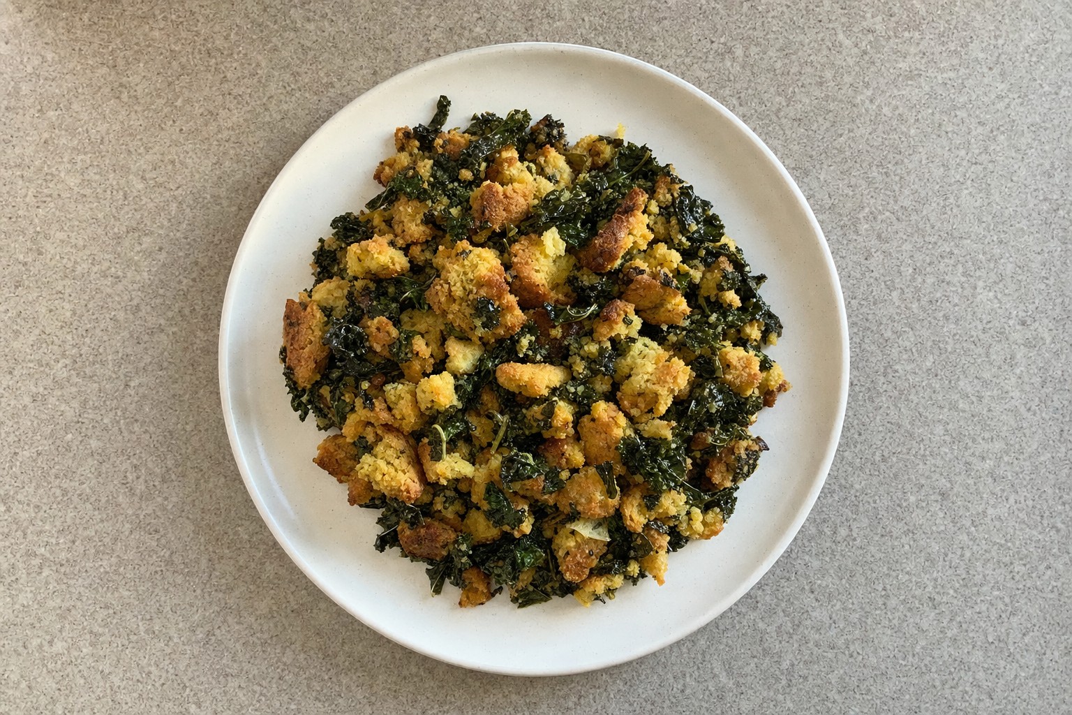 Migas alentejanas com couve e azeite