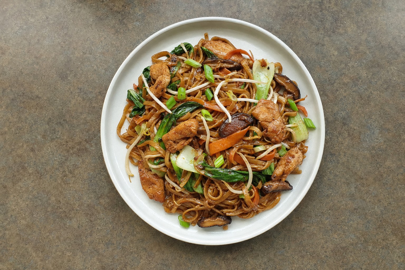 Lo Mein de Frango