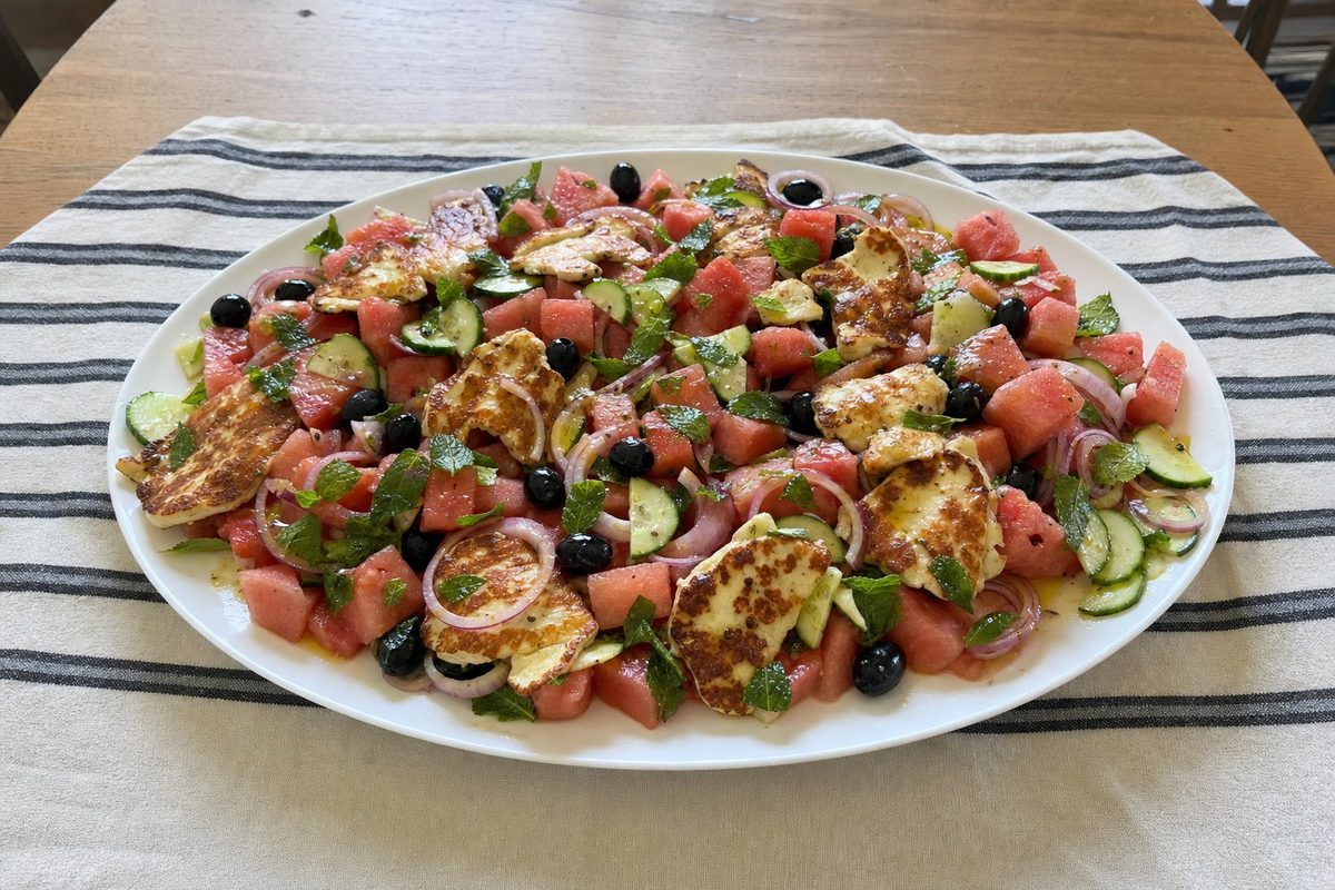 Salada de Halloumi com Melancia