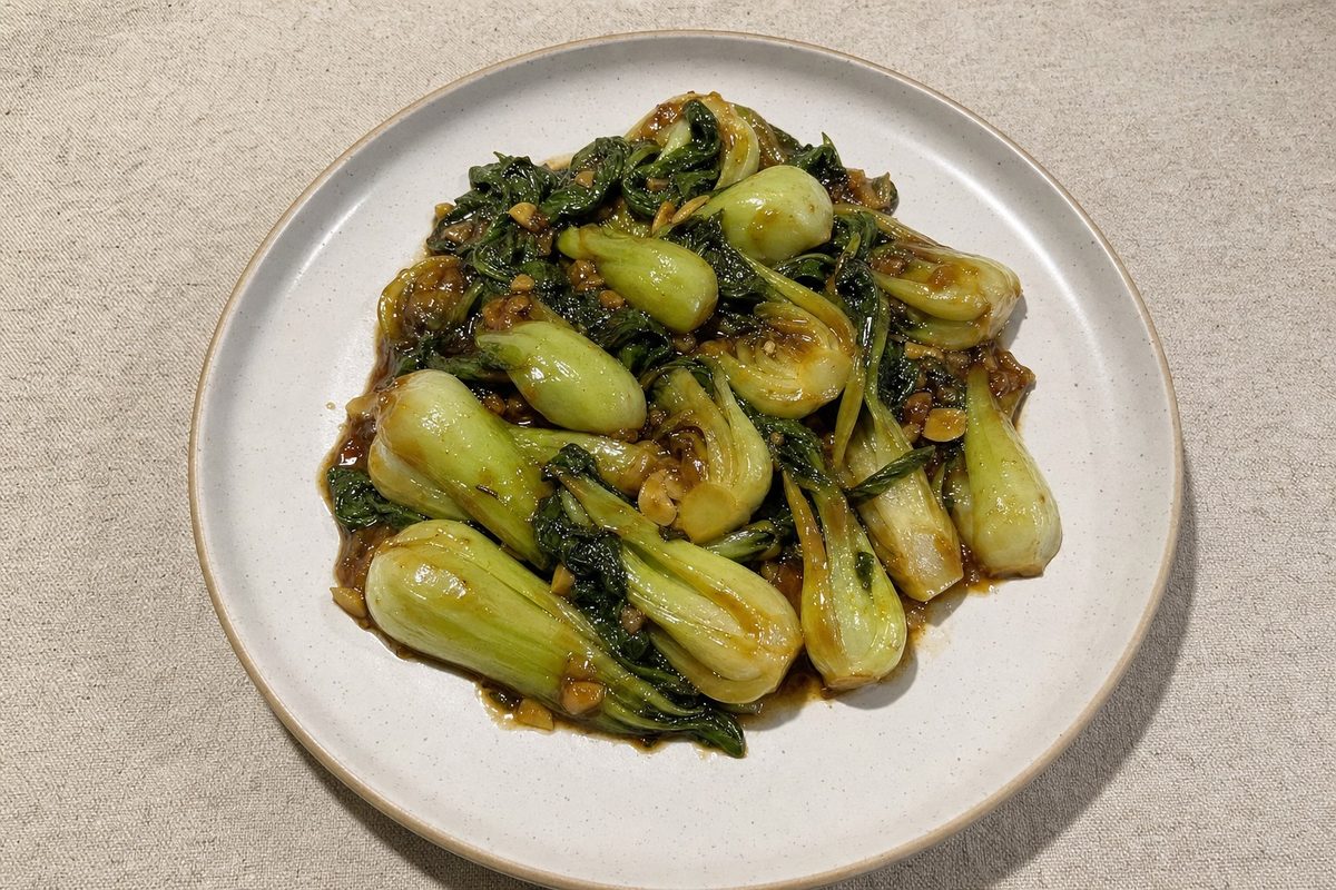 Pak Choi Salteado com Alho