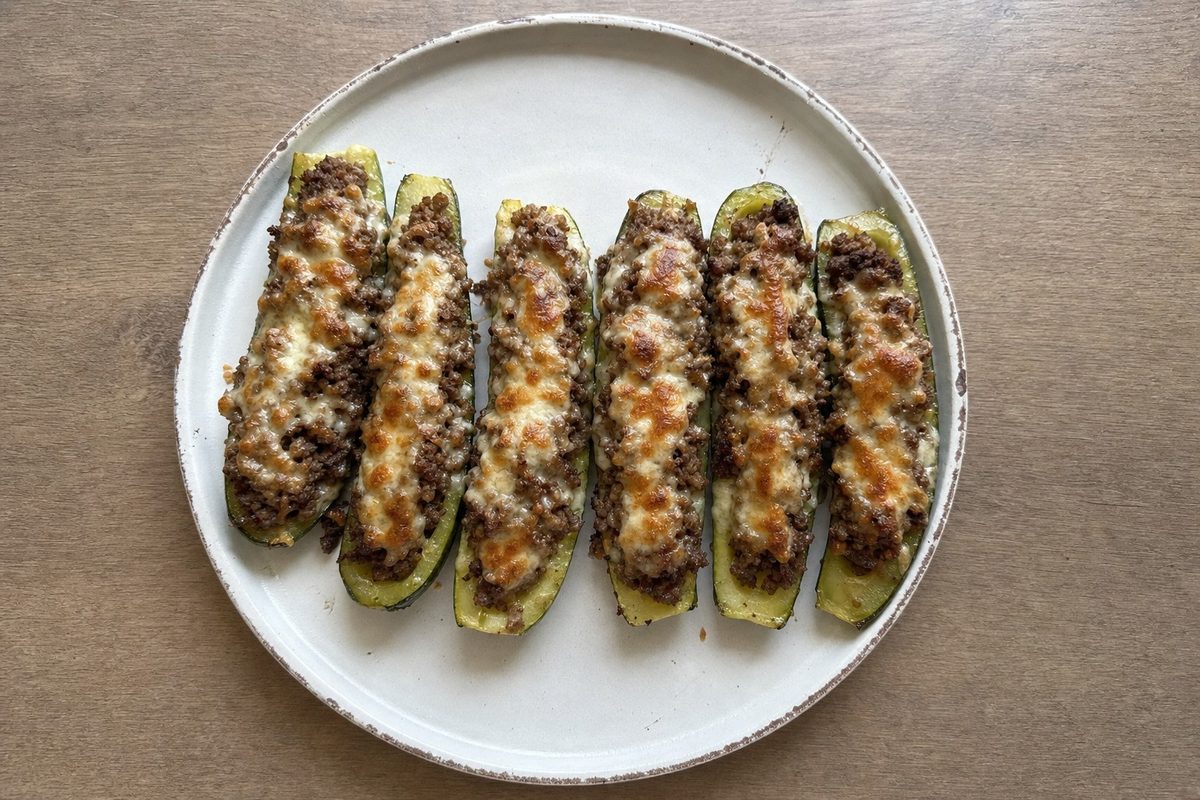 Courgettes Recheadas com Carne Picada e Mozzarella