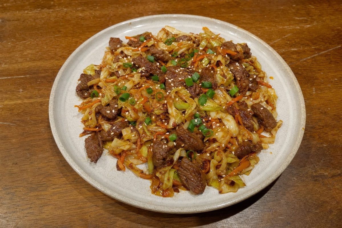 Salteado de Carne com Couve