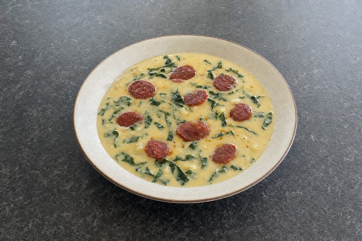 Caldo Verde com Chouriço