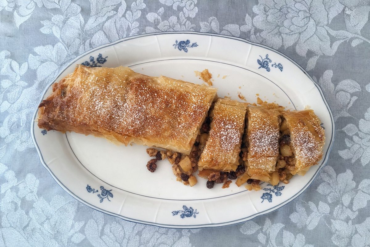 Apfelstrudel (Strudel de Maçã)