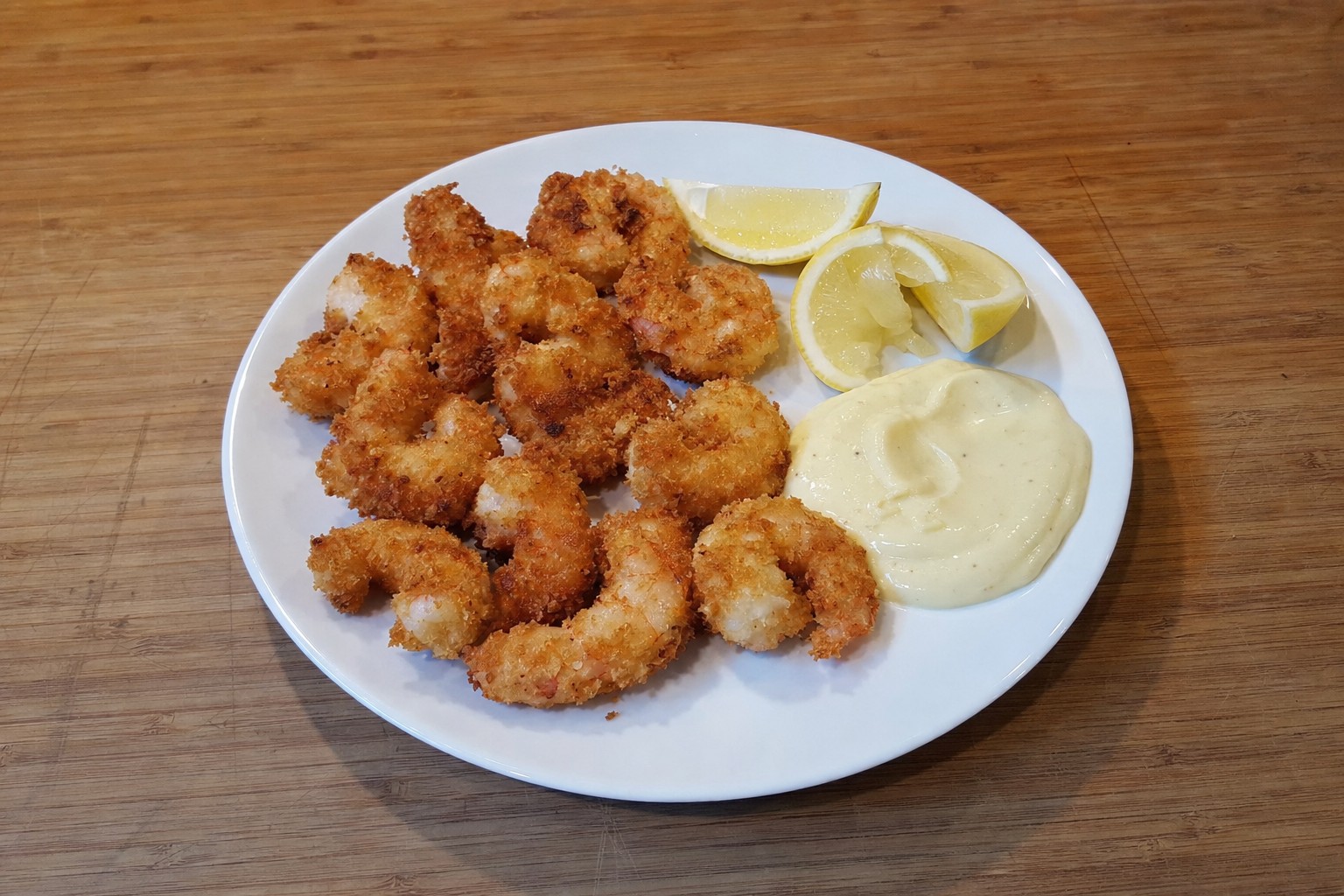 Camarão Crocante na Air Fryer com Molho de Limão e Maionese